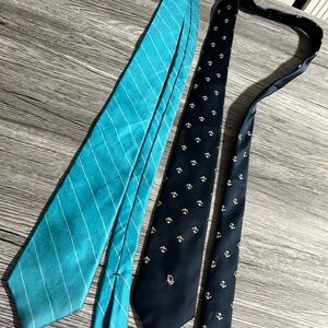 Designer tie bundle